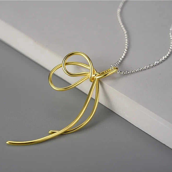 Lucky Knot | Sterling Silver | 18K Gold | Pendant