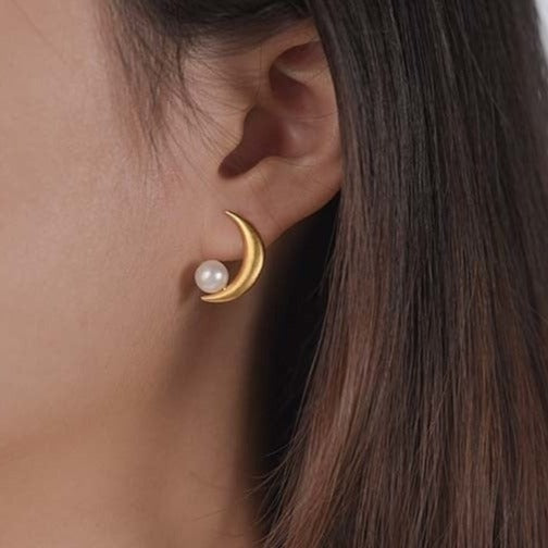 Crescent Moon | Freshwater Pearl | Sterling Silver | 18K Gold | Asymmetric Earrings