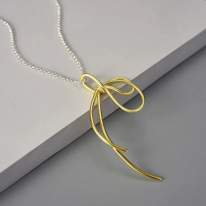 Lucky Knot | Sterling Silver | 18K Gold | Pendant